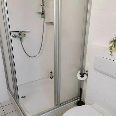 Kohn 10, Apartment *